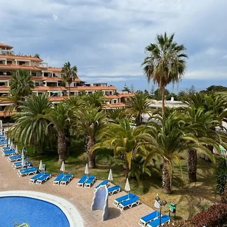 Terrassen Wohnungen, Direkt Am Strand, 25 M Beheiztem Pool, Wifi Free, Free Parking דירה *
